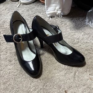 Elegant Black Leather Heels with Strap